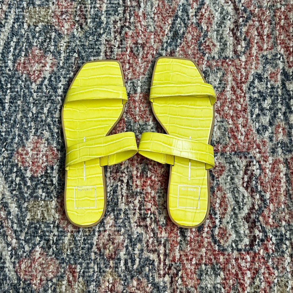 Dolce Vita Sandals